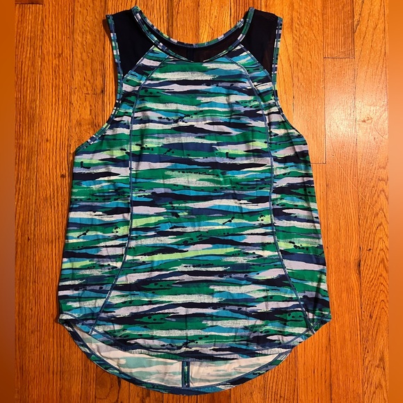 Lululemon Sculpt Tank - Picture 2 of 5